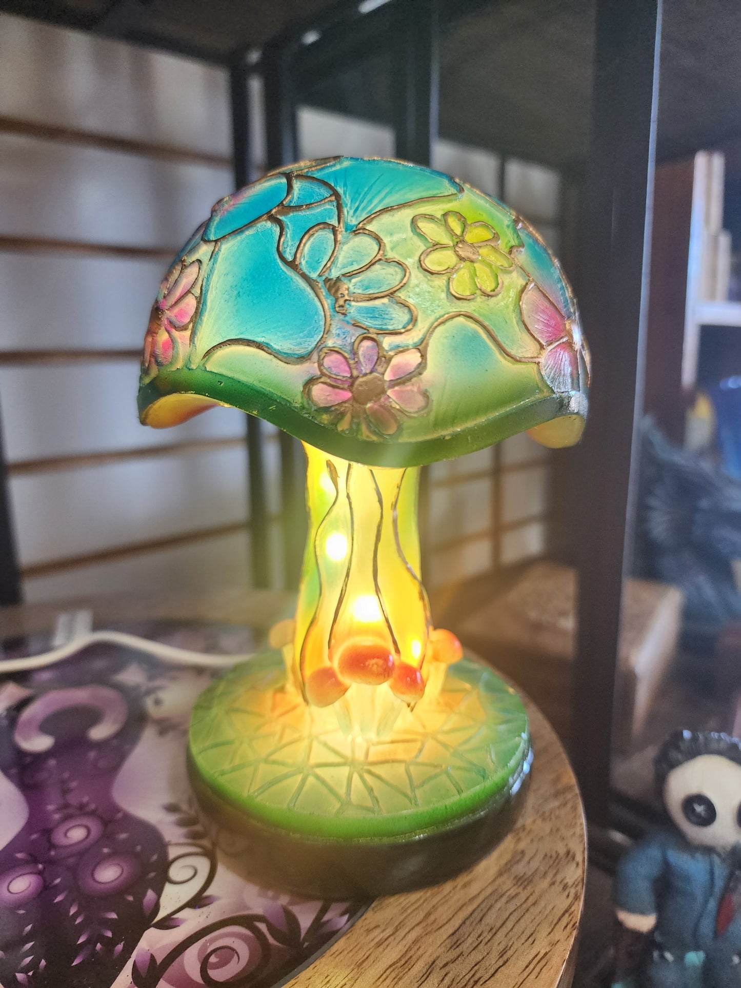 Mushroom Lamps (2 Sizes) and Different Styles