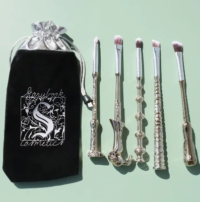 Magical Harry Potter Wand Makeup Brushes