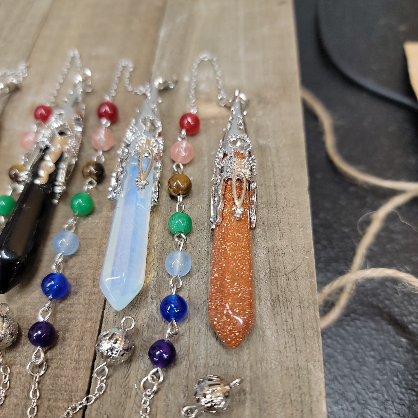 CAPPED PENDULUM - CHAKRA CHAIN