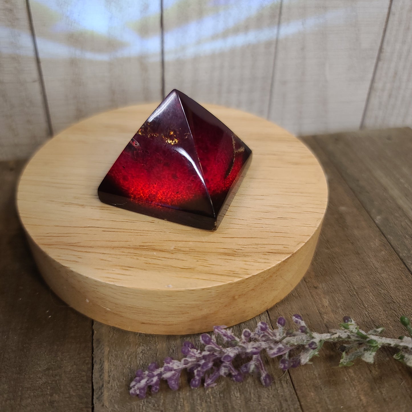 AMBER Pyramids