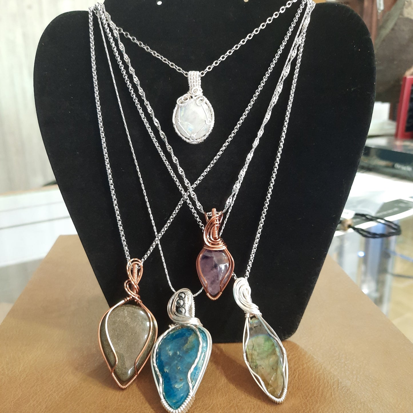Wire Wrapped Crystals by Infinite Lotus