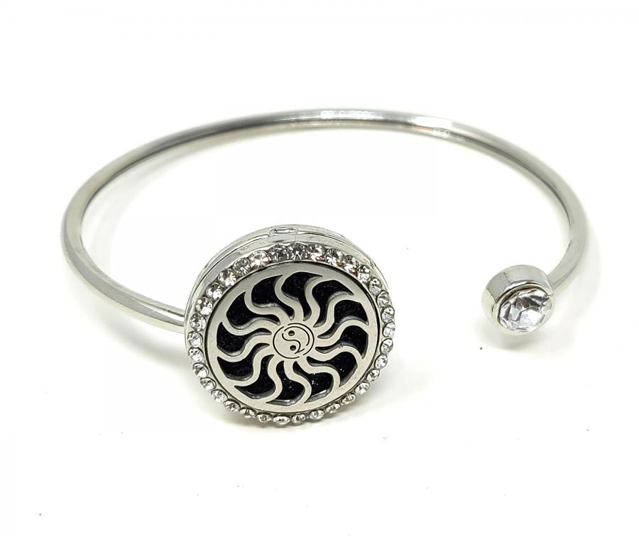 Aromatherapy Diffuser Bangle Bracelet with Removable Disks