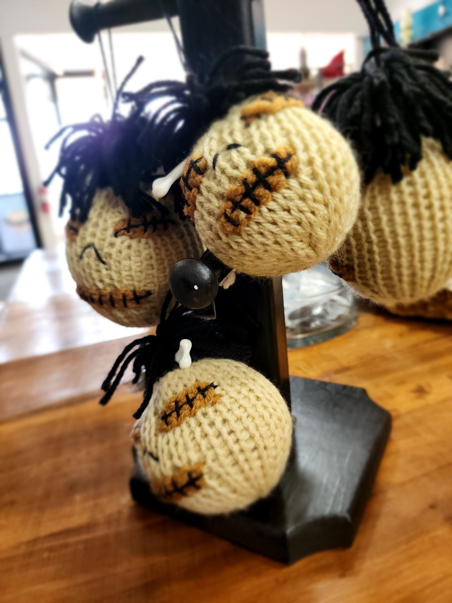 🧶 Unique Adorable Crocheted Shrunken Severed Head with Bone - 4"ish 💀