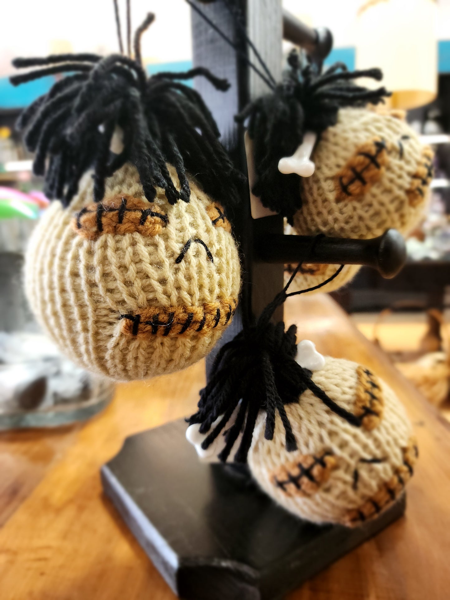 🧶 Unique Adorable Crocheted Shrunken Severed Head with Bone - 4"ish 💀